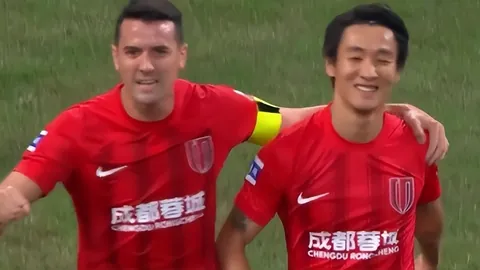 激情对决！拜仁逆转柏林联合，凯恩制胜一击，基米希双响助攻，德国杯激战再掀高潮！